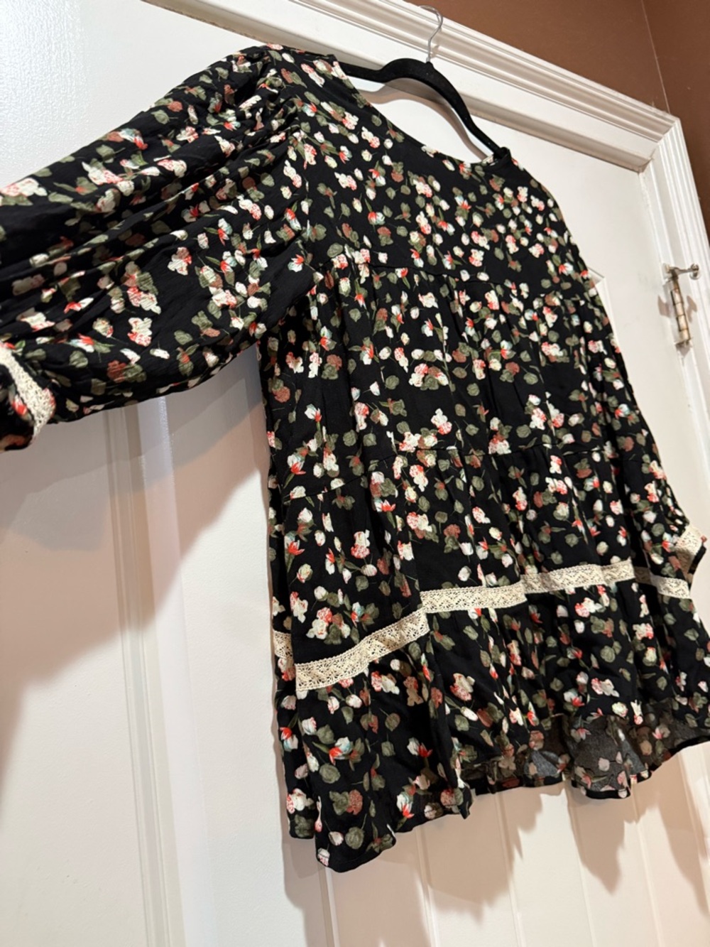 easel Black Floral Peasant Blouse with Cream Lace Trim